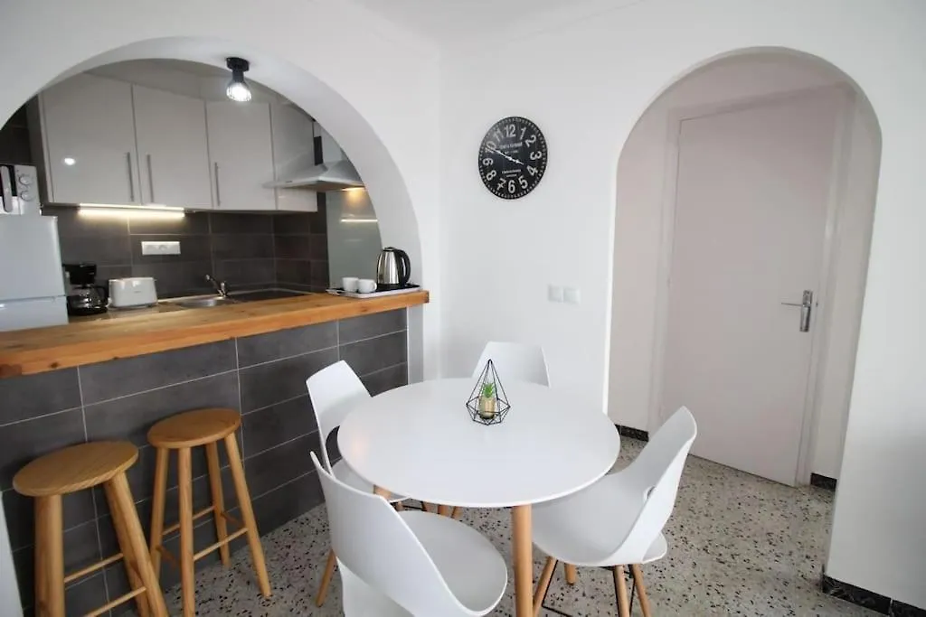 Appartement Front De Mer-Lop إمبوريابرافا 0*,